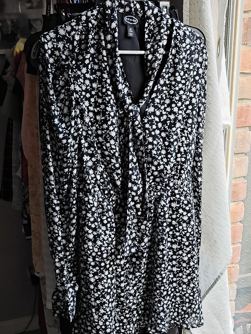 Scoop Black & White Long Sleeve Tie-Neck Dress